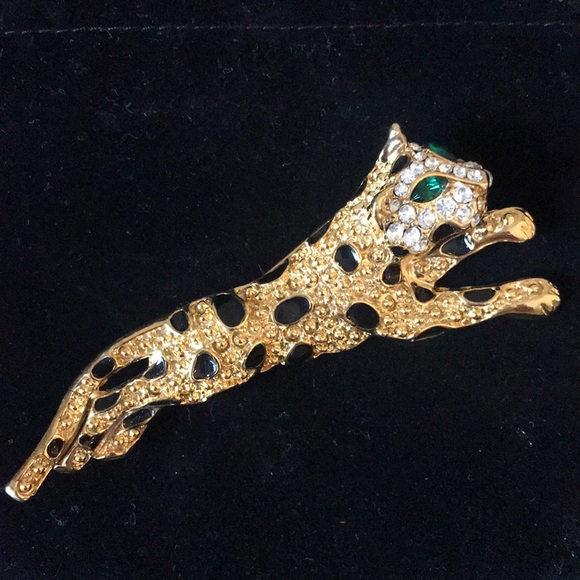 Jewelry - 🌹Gorgeous Leopard Brooch w/Accent stones/crystals